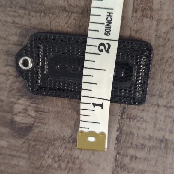 Coach NWOT Tag Black Leather  Accessory Or Key Chain Holder 2Wx3L (Small) - Picture 3 of 12